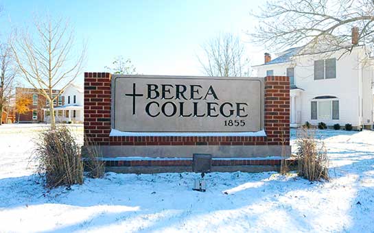 Berea College Scholarships in the USA for International Students- Apply Now!!!