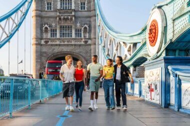 UK Immigration Salary List (ISL) Jobs: Roles that Still Qualify at the £33,400 Minimum